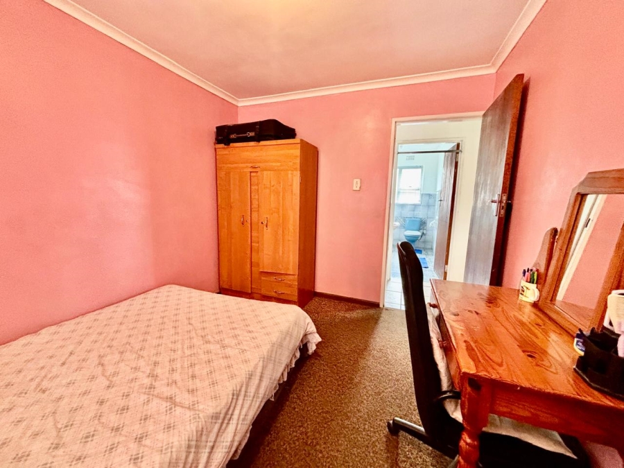 3 Bedroom Property for Sale in Danarant Western Cape